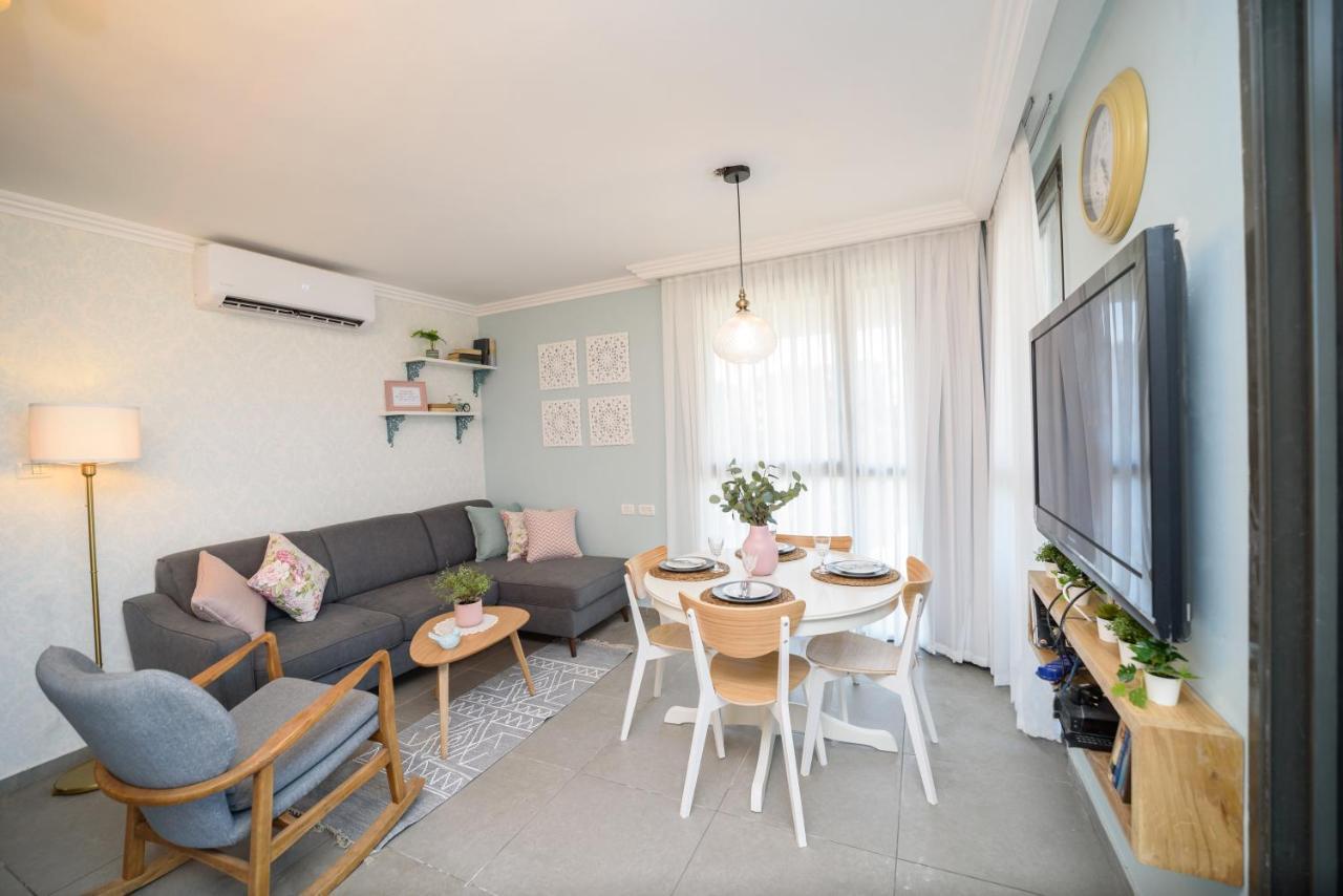 Yalarent Migdalor Boutique Apartments With Sea Views Tiberíades Exterior foto