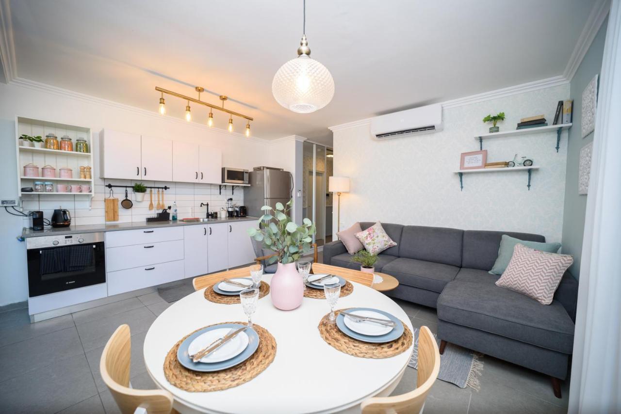 Yalarent Migdalor Boutique Apartments With Sea Views Tiberíades Exterior foto
