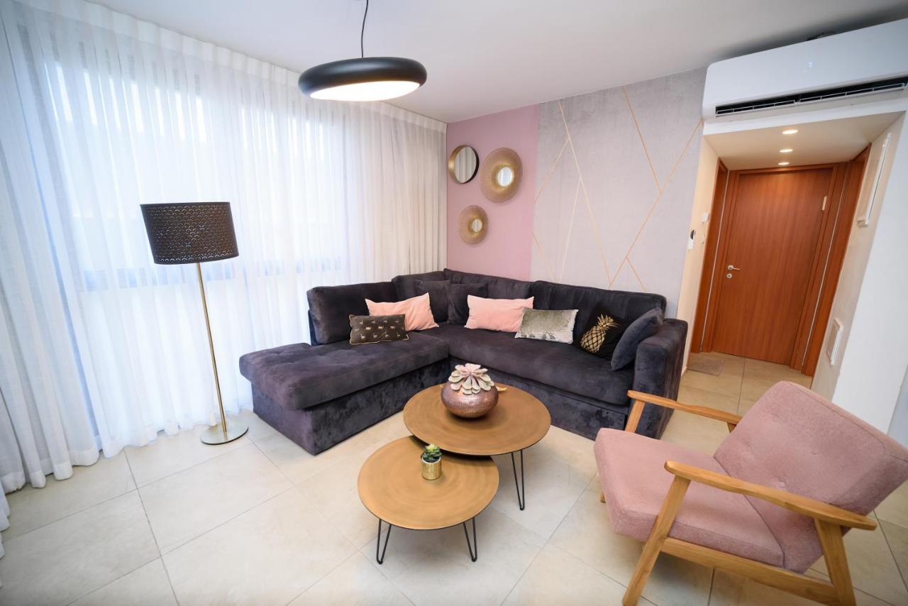 Yalarent Migdalor Boutique Apartments With Sea Views Tiberíades Exterior foto