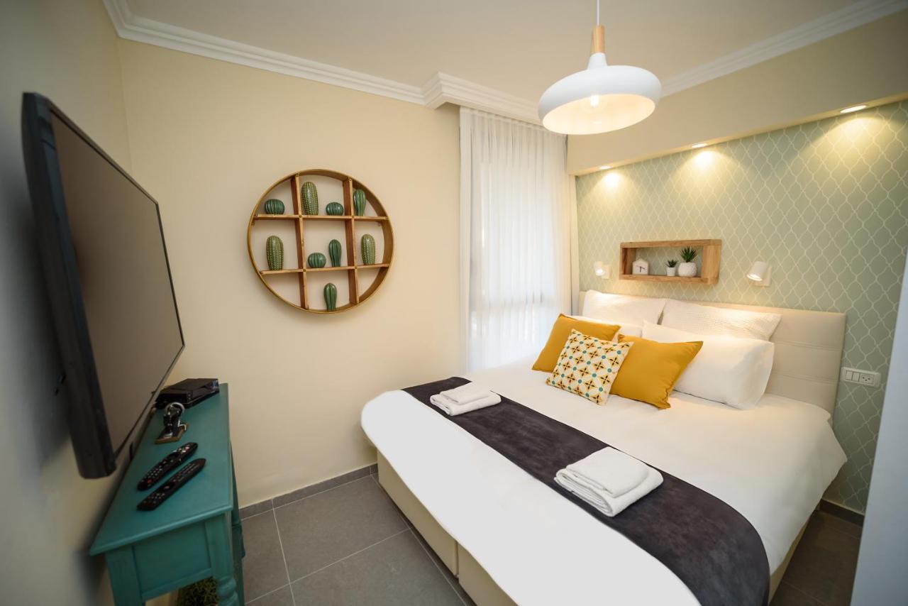 Yalarent Migdalor Boutique Apartments With Sea Views Tiberíades Exterior foto