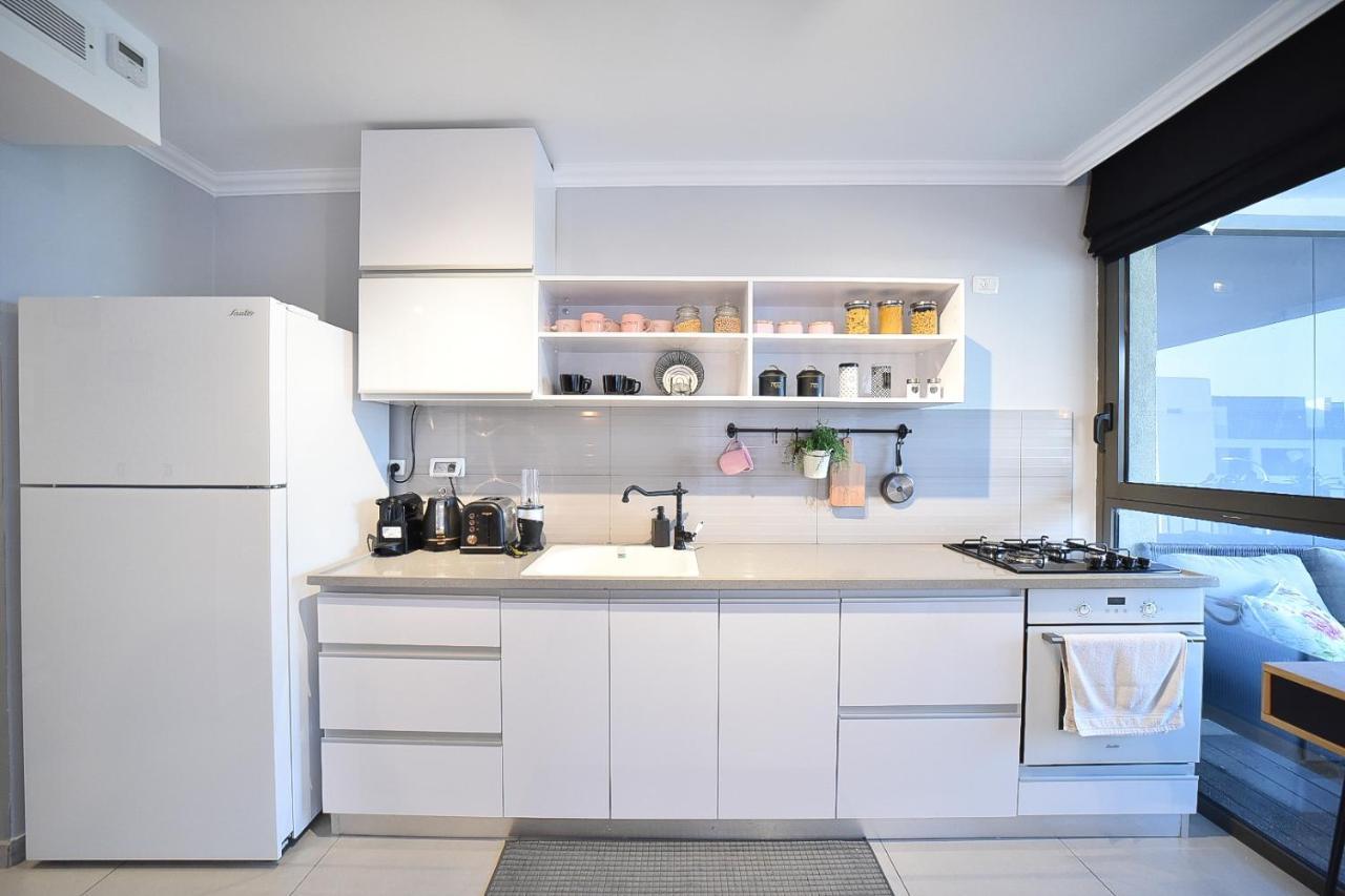 Yalarent Migdalor Boutique Apartments With Sea Views Tiberíades Exterior foto
