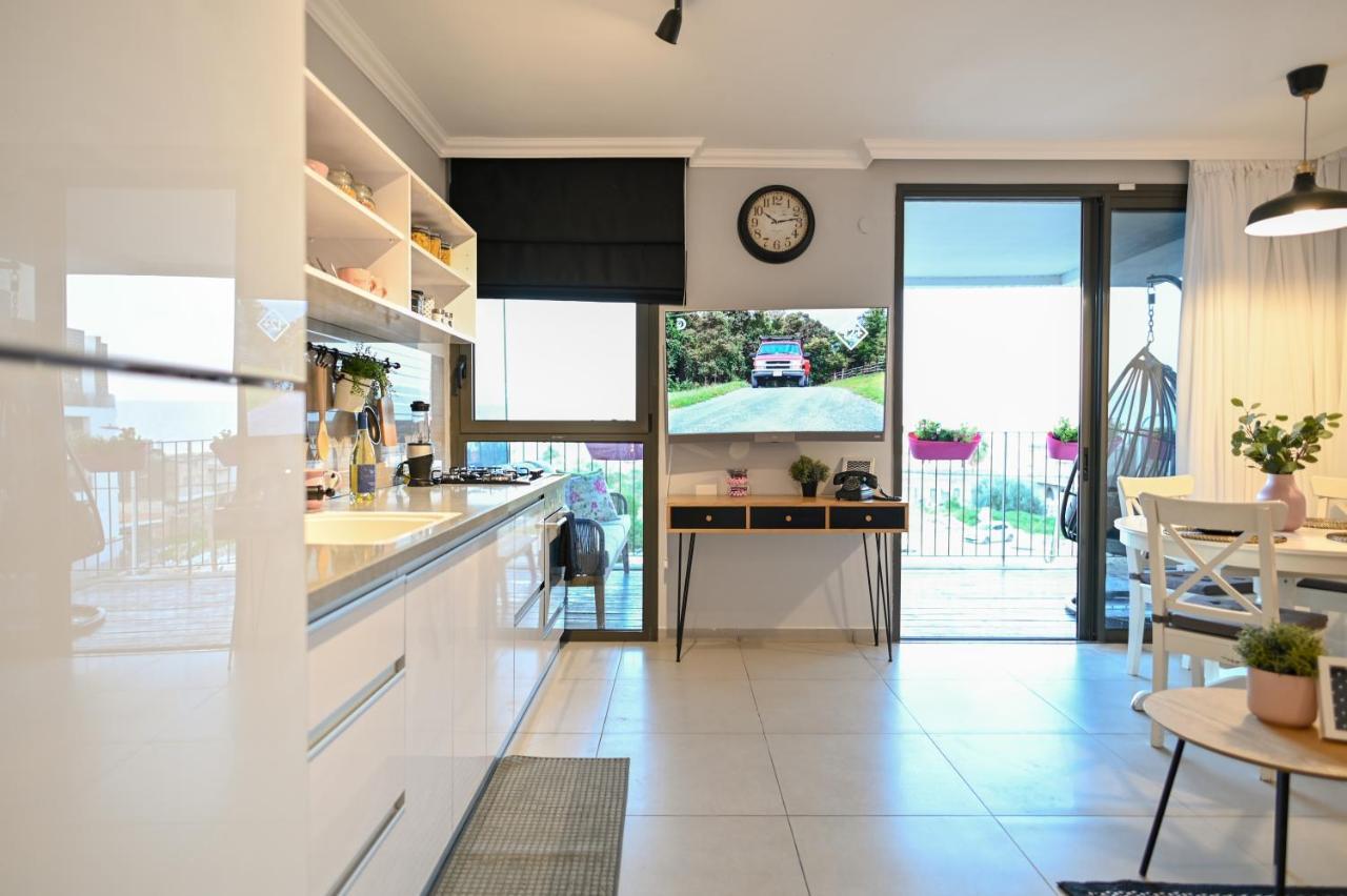 Yalarent Migdalor Boutique Apartments With Sea Views Tiberíades Exterior foto