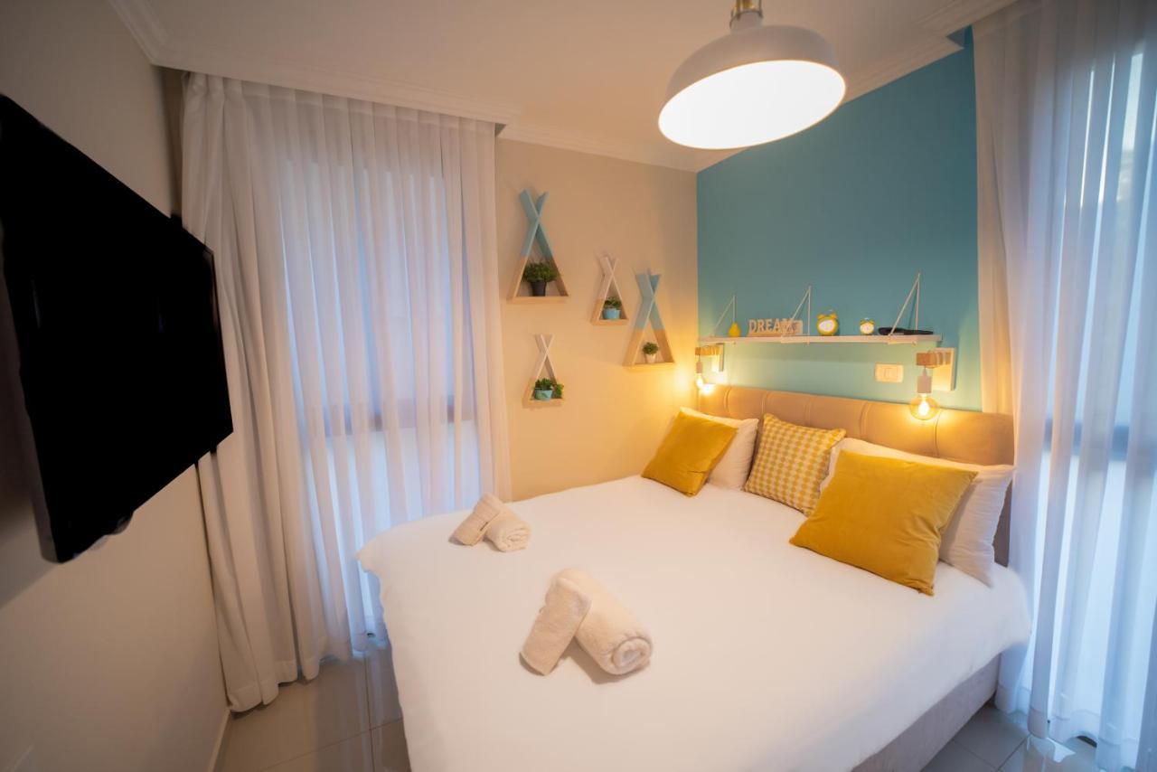 Yalarent Migdalor Boutique Apartments With Sea Views Tiberíades Exterior foto