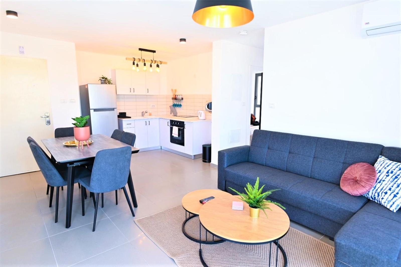 Yalarent Migdalor Boutique Apartments With Sea Views Tiberíades Exterior foto