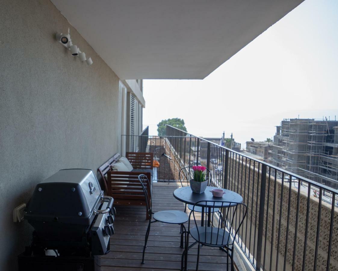 Yalarent Migdalor Boutique Apartments With Sea Views Tiberíades Exterior foto